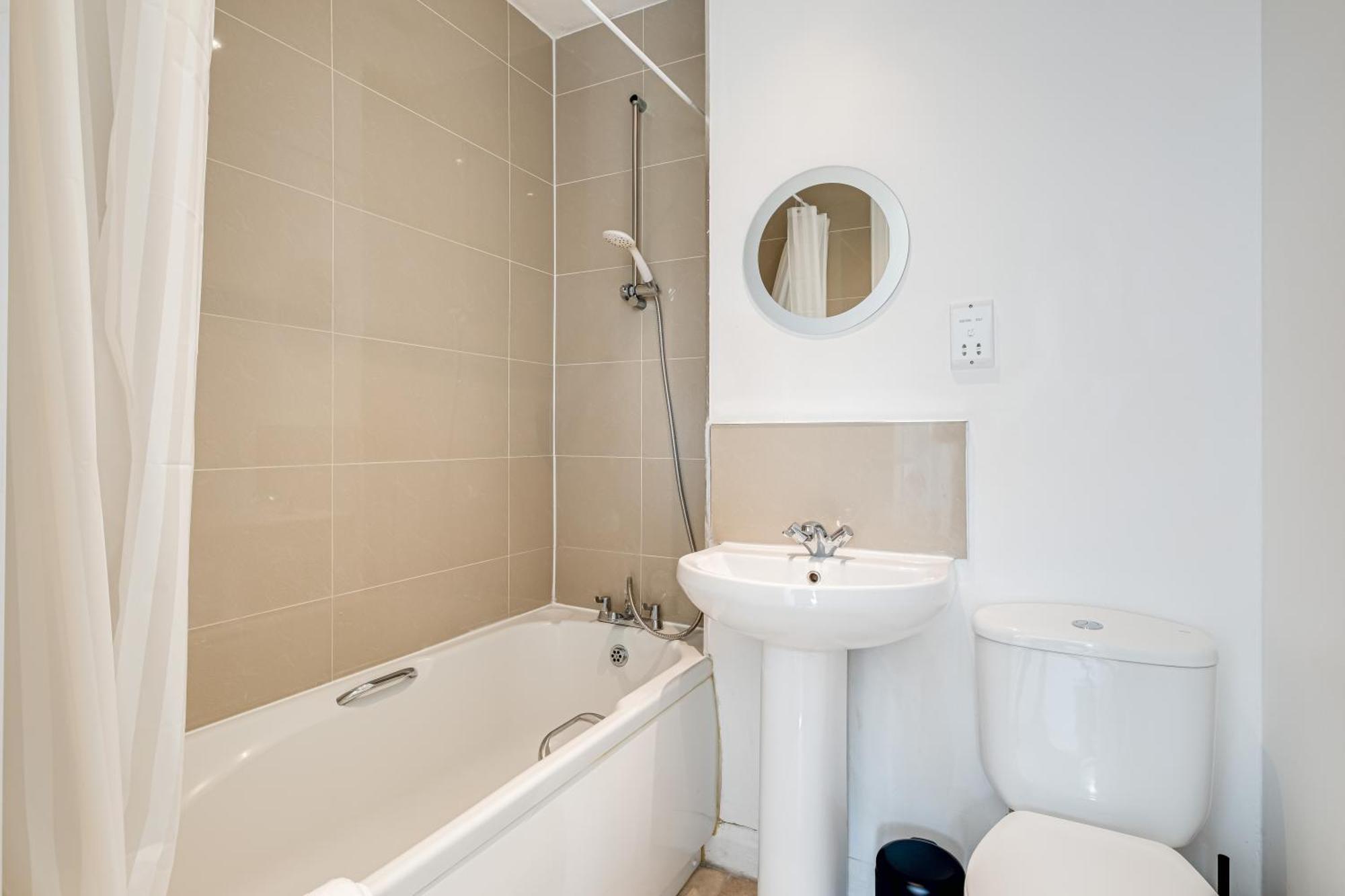 Apartament Modern & Comfortable 4 Bed House Milton Keynes Zewnętrze zdjęcie